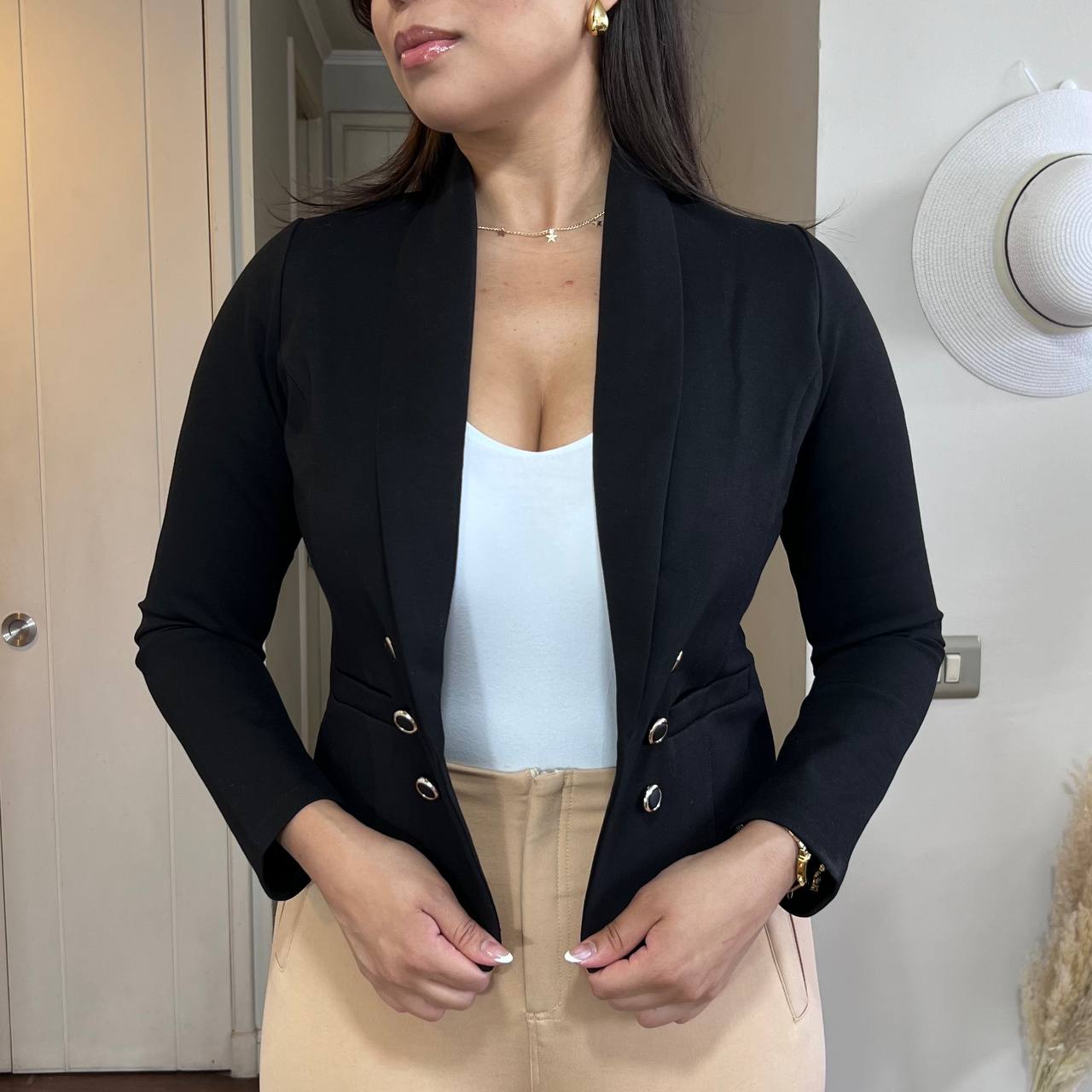 Blazer Mujer Corto Kala Negro Elegante Premium